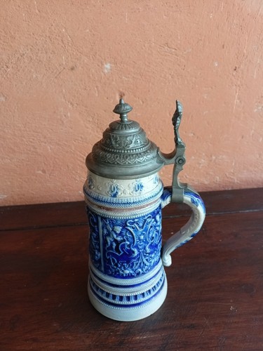 Coppia boccali birra tedeschi